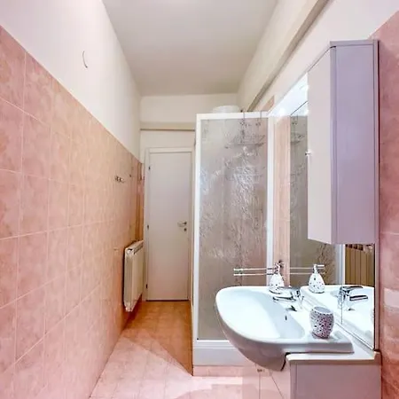 Eleganteportofinowifi&netflix Apartment Rapallo